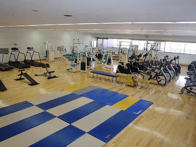 中島体育センター：トレーニング室